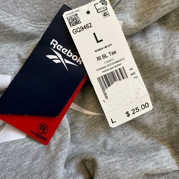 Reebok Women's Logo T-shirt - Size Large - Picture 7 of 7